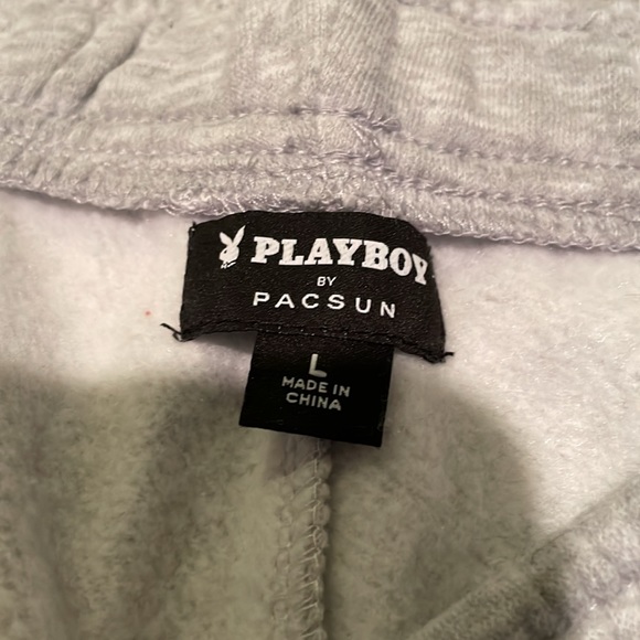 Playboy by pacsun shorts size L 💕 - Picture 3 of 3